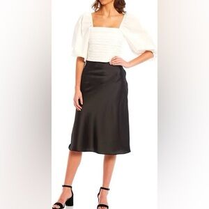 DILLARDS - originality black slip skirt - New - medium